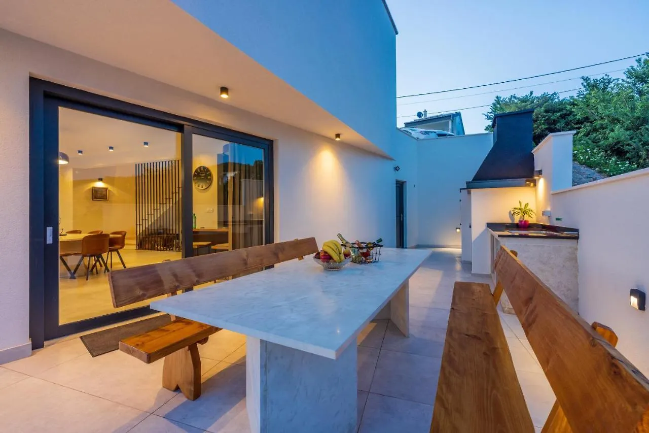 Villa Murn Crikvenica 0*,